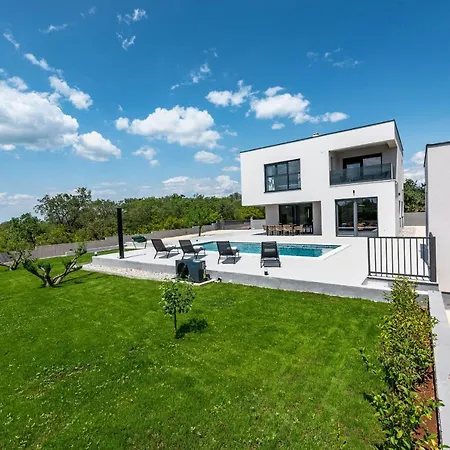 빌라 Rocinante Zadarvillas Murvica (Policnik)