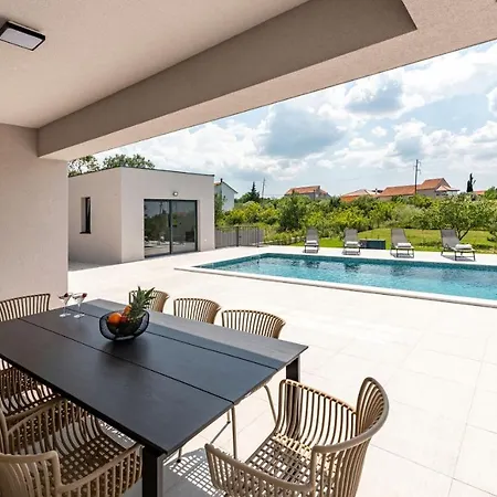 Rocinante Zadarvillas Villa *