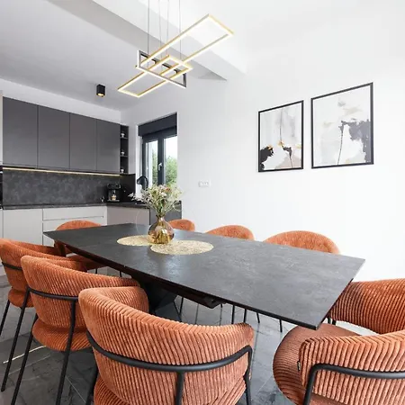 Rocinante Zadarvillas